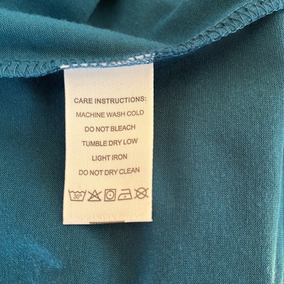 Soft and comfy long-sleeve shirt - Picture 4 of 4